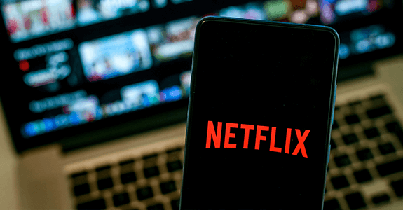 Plano com anúncios da Netflix chega ao Brasil; confira preços e detalhes 