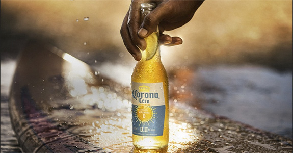 Cerveja Corona Cero Sunbrew tem 0% de teor alcoólico e vitamina D na composição