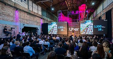 Uber completa dez anos de operação no Brasil com novas categorias