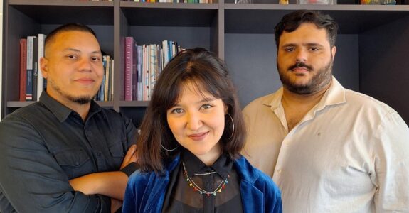 Na Edelman Brasil, Daniel Moura, Carolina Kimura e Victor Correia são reposicionados para novas áreas de tecnologia e dados (Crédito: Reprodução)