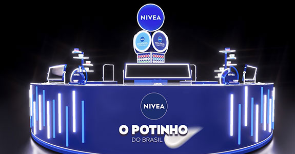 Ação de Nivea busca fazer pessoas memorizarem benefícios de cada produto (Crédito: Divulgação)