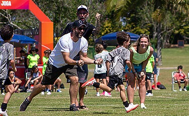 Caioba celebra sete anos com experiências para família