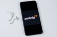 Audible quer fortalecer comunidade brasileira com edital de audiossérie