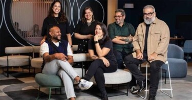 Dentsu Creative contrata e promove em diferentes áreas