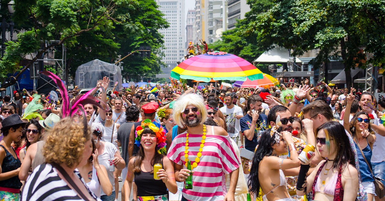 Como as marcas apareceram nas redes sociais durante o Carnaval?