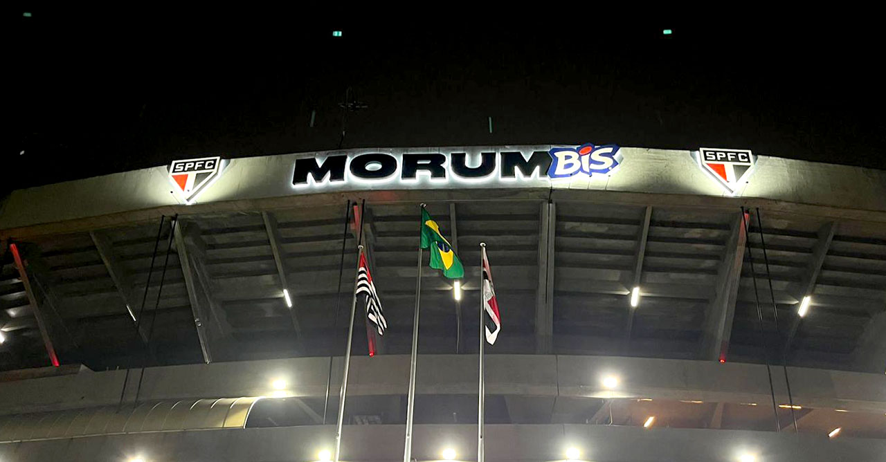 Novo letreiro do Morumbis inaugurado pela Mondelēz