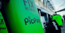 PicPay estreia na Fórmula 1 com patrocínio à Sauber